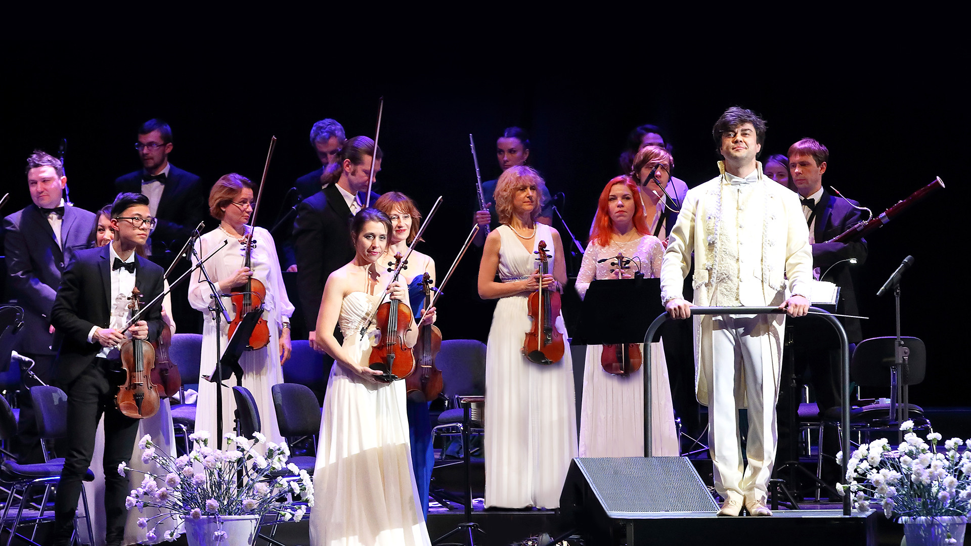 Новогоднее шоу «Белоснежный бал Иоганна Штрауса» - «CONCORD ORCHESTRA»
