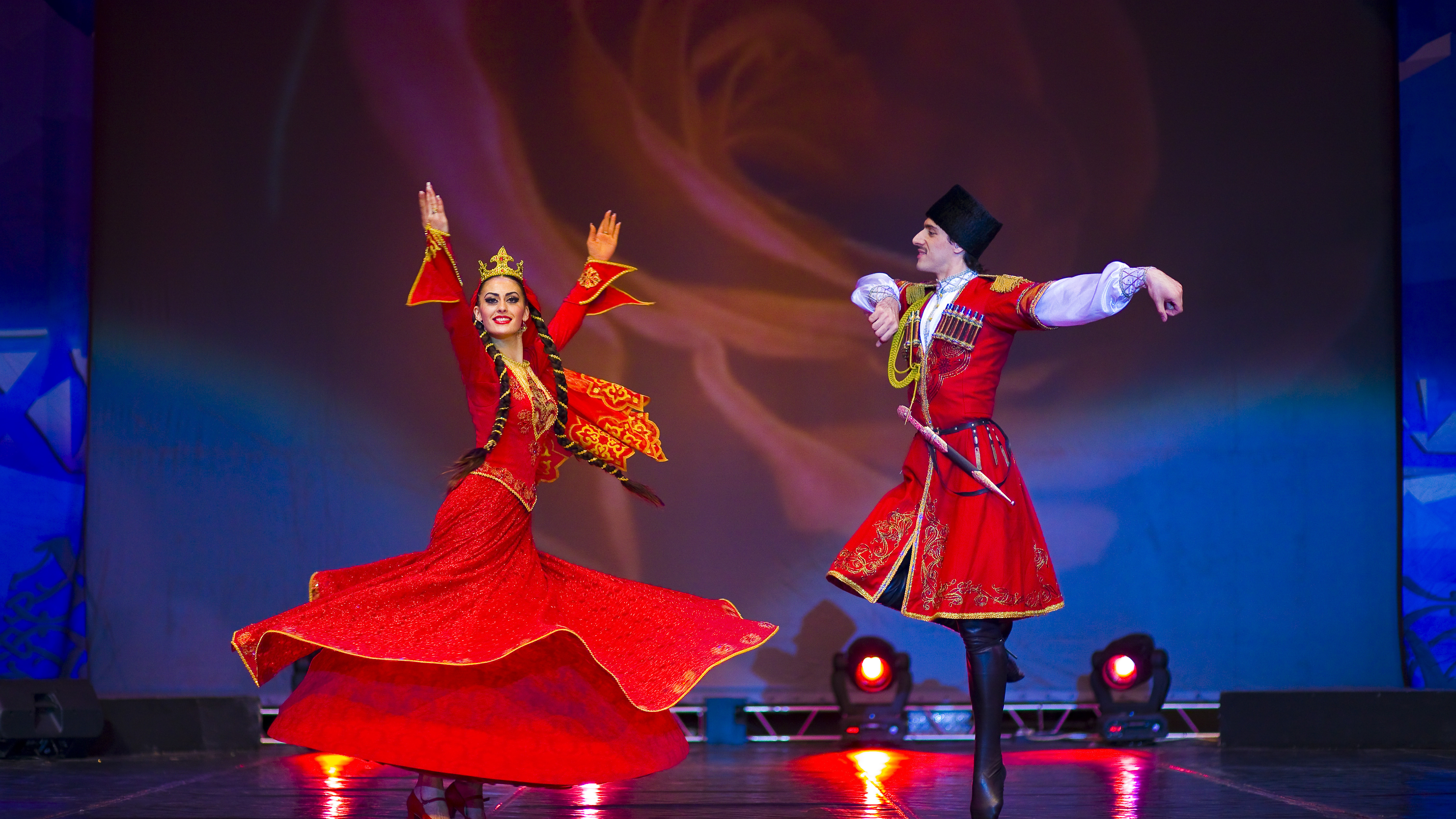 Ансамбль «Лезгинка». «Мир сквозь танец»